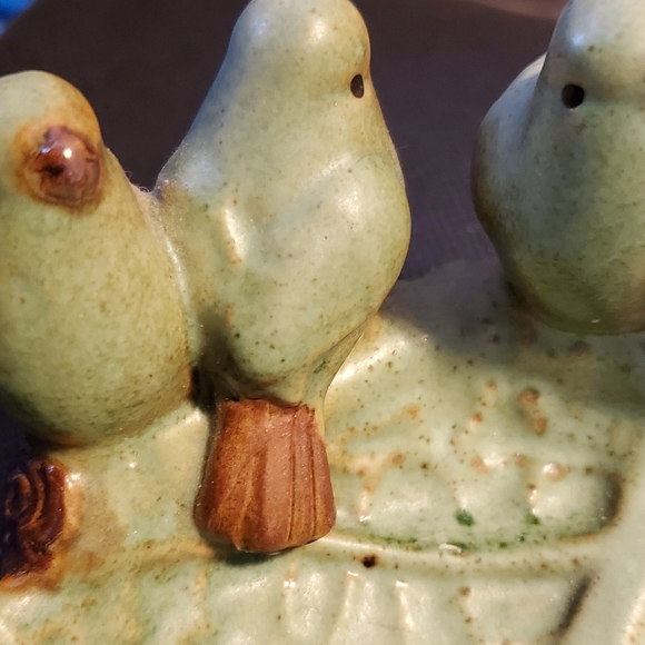 Vintage Pottery Art Decor Leaf Serving Dish with Birds - Picture 7 of 7